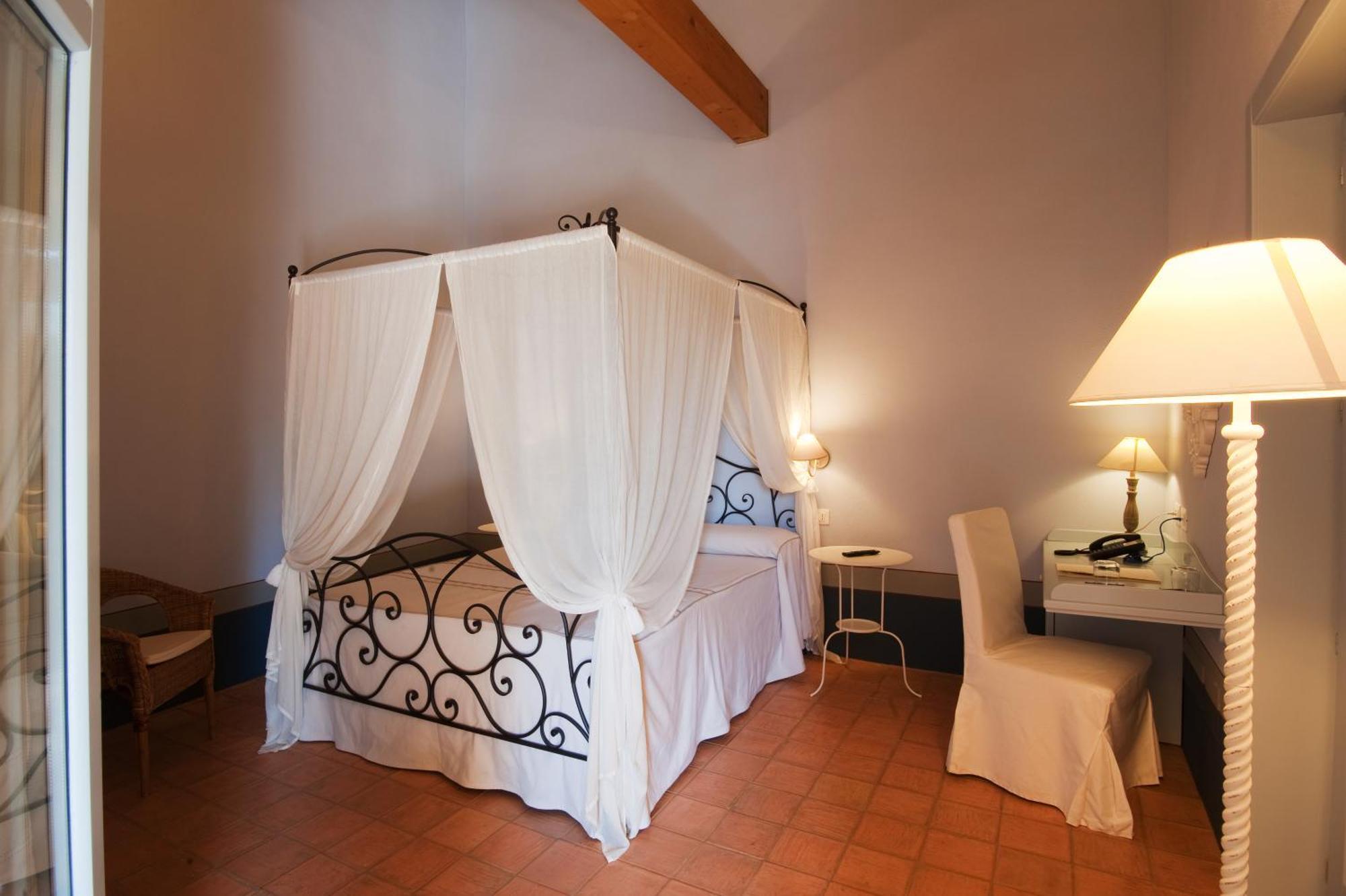Aquae Sinis Albergo Diffuso Càbras Δωμάτιο φωτογραφία
